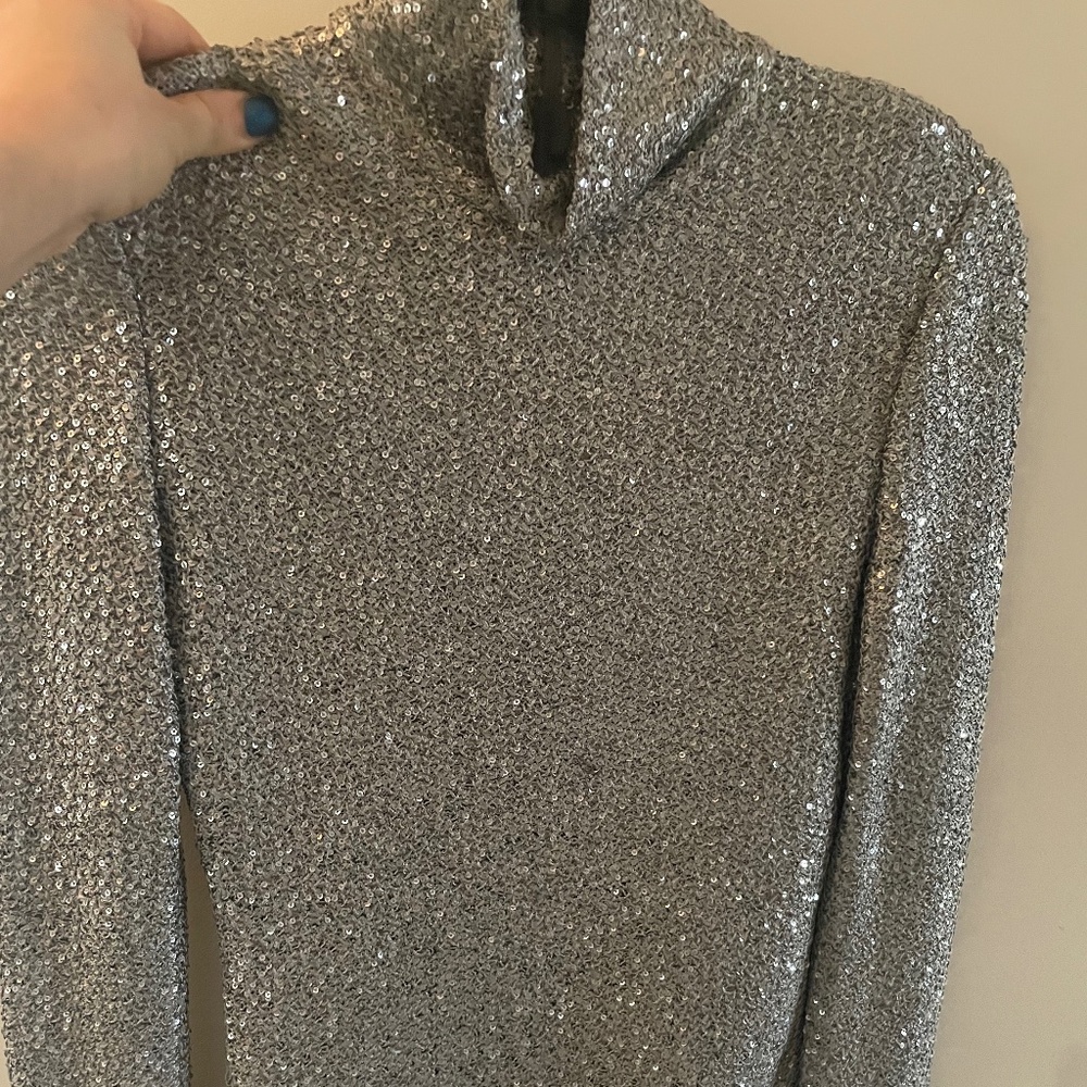 Sequin silver St. John top and skirt